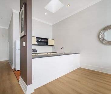 4.5 Star Hotel, Top Floor Fully Furnished Apartment - Photo 5