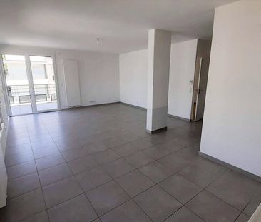 location Appartement T4 DE 106.9m² À SAINT JULIEN EN GENEVOIS - Photo 3