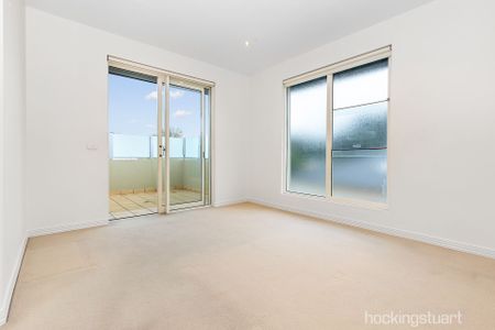 Unit 4/2 Moira Street, - Photo 4