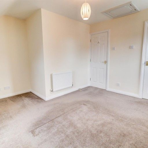 3 BED End of terrace house To rent - Photo 1