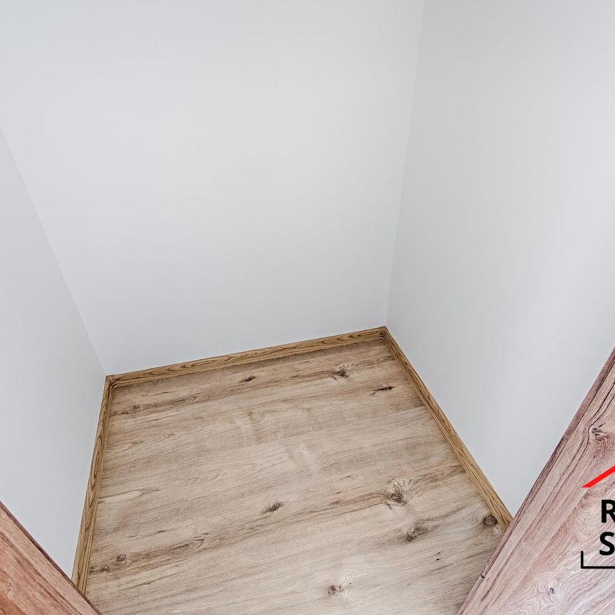 Pronájem bytu 2+1 43 m², Sládkova , Ostrava - Photo 1