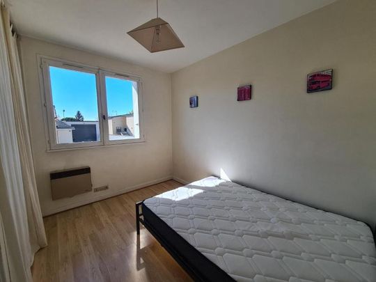 Location Appartement 1 pièce 20m² ST LAMBERT LA POTHERIE 49070 - Photo 1