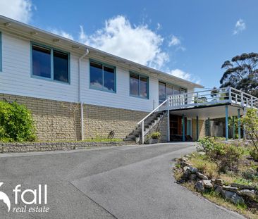 Light-Filled Living With Water Views - Photo 2