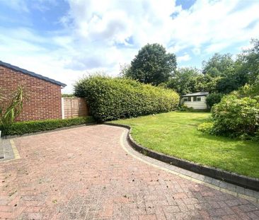 4 bedroom semi-detached house to rent - Photo 3