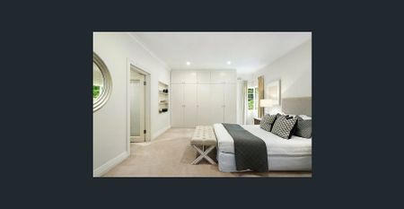 Elegant Family Home in Prime Location - Photo 5