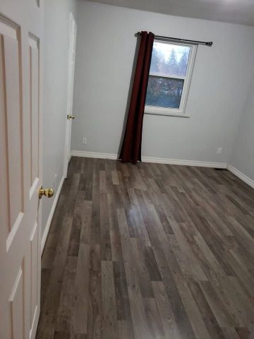 For Lease - 134 Queen Street, Barrie, Ontario - Photo 5