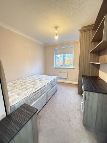 3 Bed Flat, Vancouver Quay, M50 - Photo 2