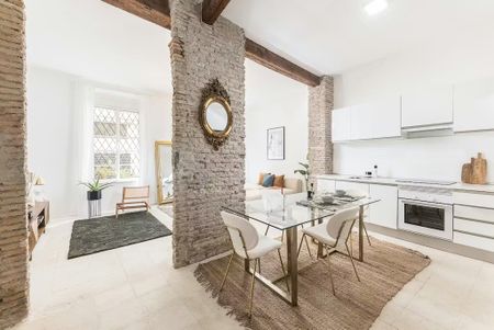 Calle Guerrero, Málaga, Andalusia 29012 - Photo 3