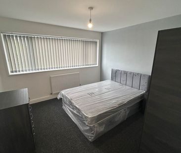 Handsforth Lane, Runcorn - Photo 1
