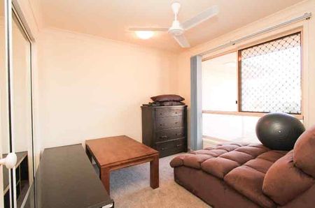 166 Greenwood Drive, Kirwan QLD 4817 - House For Rent | Domain - Photo 4