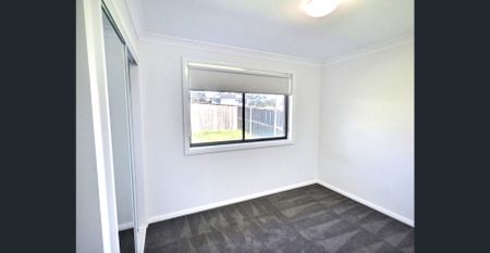 LOW MAINTENANCE LIVING IN GRETA!! - Photo 2