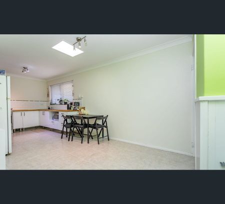 54 Tollington Park Road, Kelmscott, WA 6111 - Photo 3