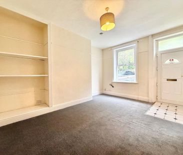 2 bedroom terraced house to rent - Photo 4