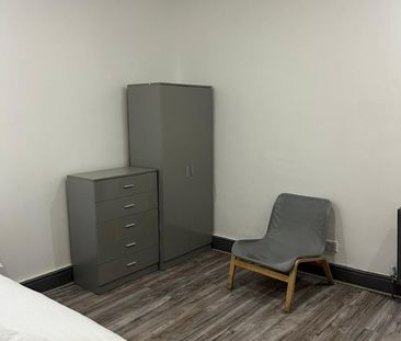 Room in a Shared House, Liverpool, L6 - Photo 5