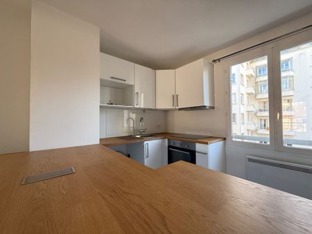 Location Appartement 3 pièces 54m² GRENOBLE 38000 - Photo 4