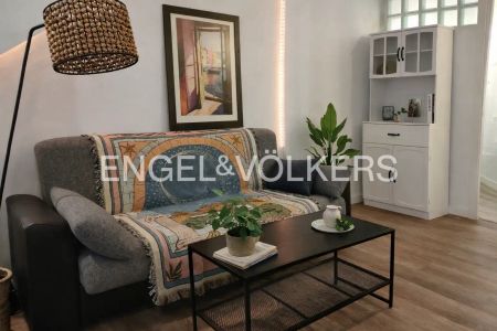 Piso de alquiler en Carrer de la Reina, El Cabanyal - El Canyamelar - Foto 4