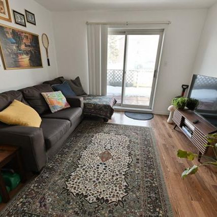 DERNIERE UNITE à louer CONDO 5 1/2 AU 1 ETAGE avec 3 CHAMBRES BELOEIL RIVE SUD - Photo 1