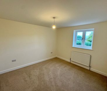 Long Lane, Feltwell - Photo 6