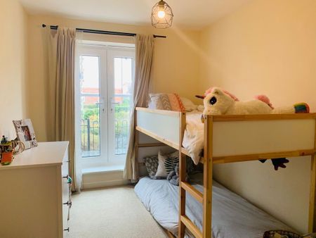 2 bedroom flat to rent - Photo 5