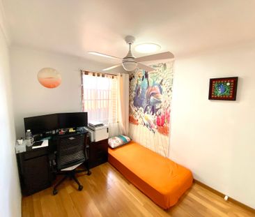 SPACE, STYLE, and QUALITY IN A FAMILY HOME !!! - Photo 4