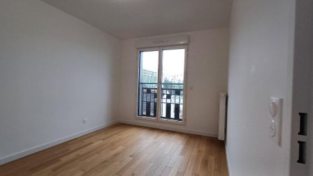 location Appartement T2 DE 43m² À COURBEVOIE - Photo 4