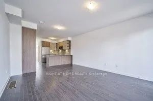 Condo Townhouse For Lease | C8459986 - Photo 5
