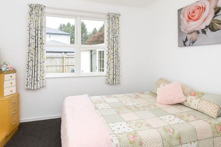 Charming 3BR Home in Silverdale! - Photo 5