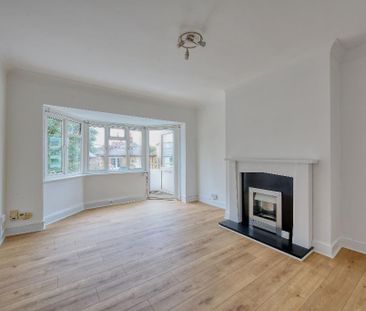 The Bittoms, Kingston Upon Thames, KT1 2AS - Photo 2