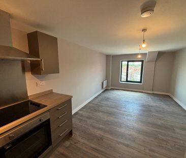 2 bedroom apartment to rent - Photo 2