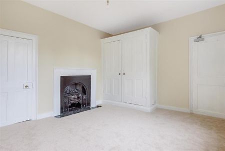 5 bedroom detached house to rent - Photo 5