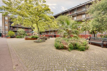 Studio Flat, Ebury Bridge Road, SW1W - Photo 3