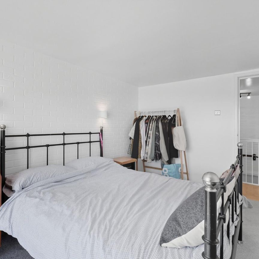 2 Bedroom Apartment - Conversion - Photo 1