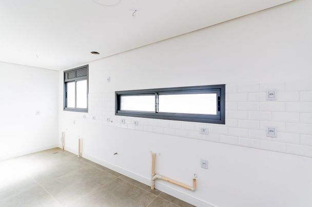 Apartamento com 2 quartos e 89m² para alugar em Chácara das Pedras, Porto Alegre. - Photo 1