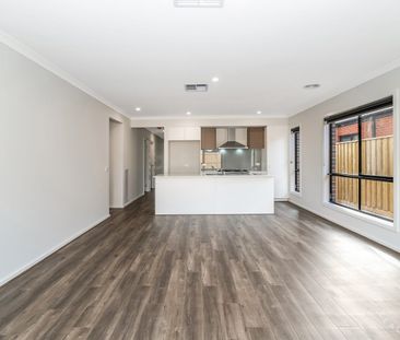 368 Mandalay Circuit, Beveridge - Photo 1