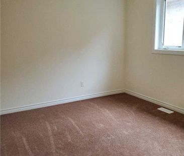 For Lease - 1095 Skyridge Boulevard, Pickering, Ontario - Photo 5