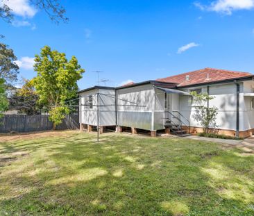 Cosy Well Presented 4 Bedroom Home! - Photo 6