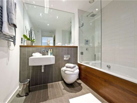 Islington on the Green, 12A Islington Green, Islington, London, N1 2XN - Photo 4