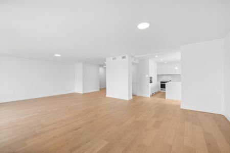 Condo for rent, Montréal (Ville-Marie) - Photo 3