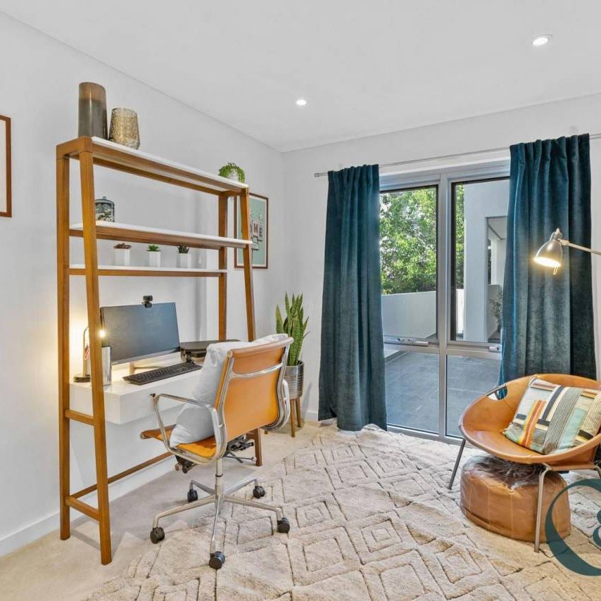 Luxury Ground Floor Apartment in Prime Location - Photo 1