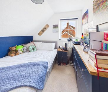 4 bedroom detached house to rent - Photo 5