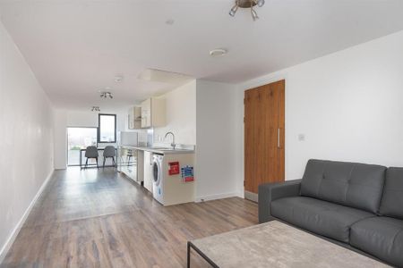 2 bedroom apartment to rent - Photo 2