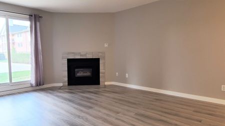 For Lease - 136 CONWAY Drive Unit# 51, London South, Ontario - Photo 2