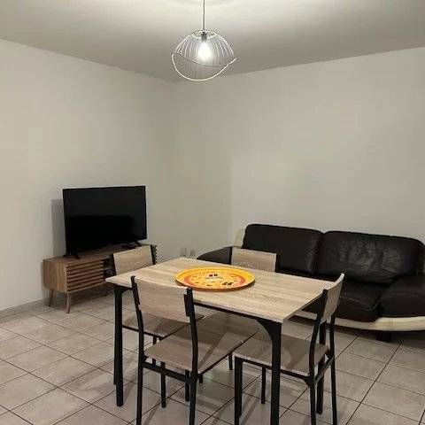 Location Appartement - Photo 1