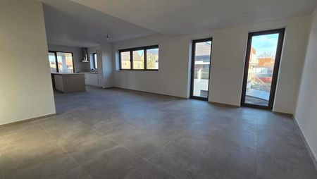 Appartement te huur - Photo 3