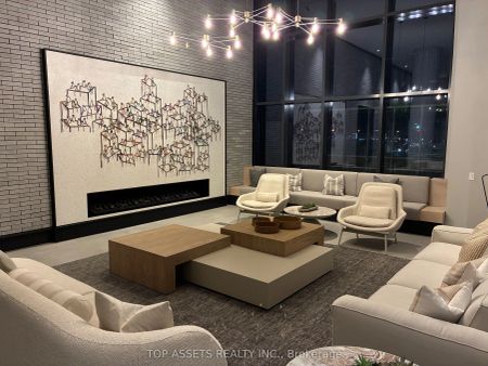 8 Interchange Way #4701 - Photo 3