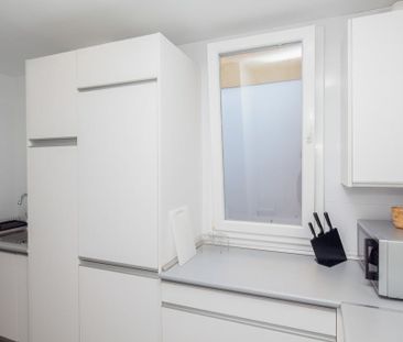 Avinguda del Port, Valencia, Valencian Community 46023 - Photo 3