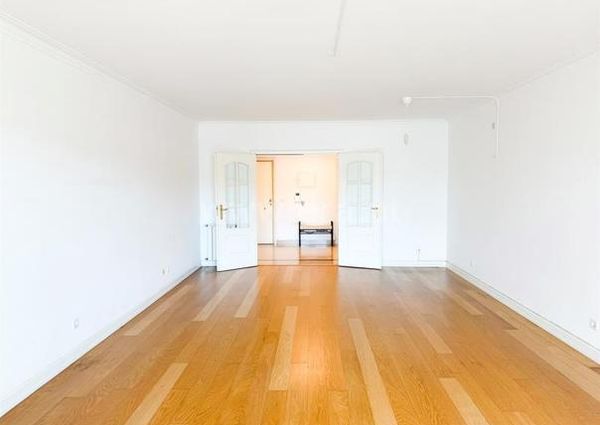 Apartamento T3 em Lisboa