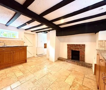 Chapel Street, Stratford-upon-Avon, CV37 - Photo 1