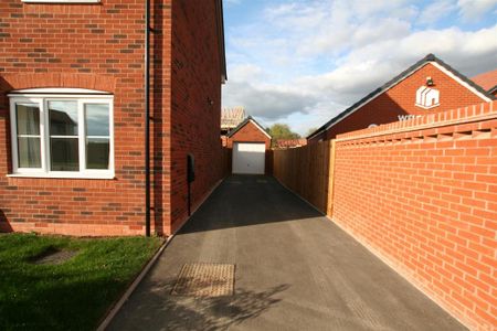 4 bedroom house to rent - Photo 2