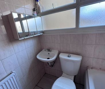 Room in a Shared House, Lordship Lane, N17 - Photo 6